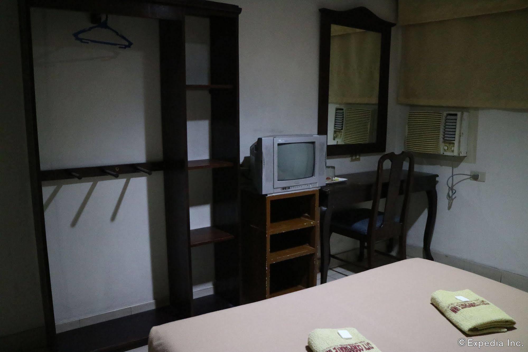 City Corporate Inn Iloilo City Ngoại thất bức ảnh