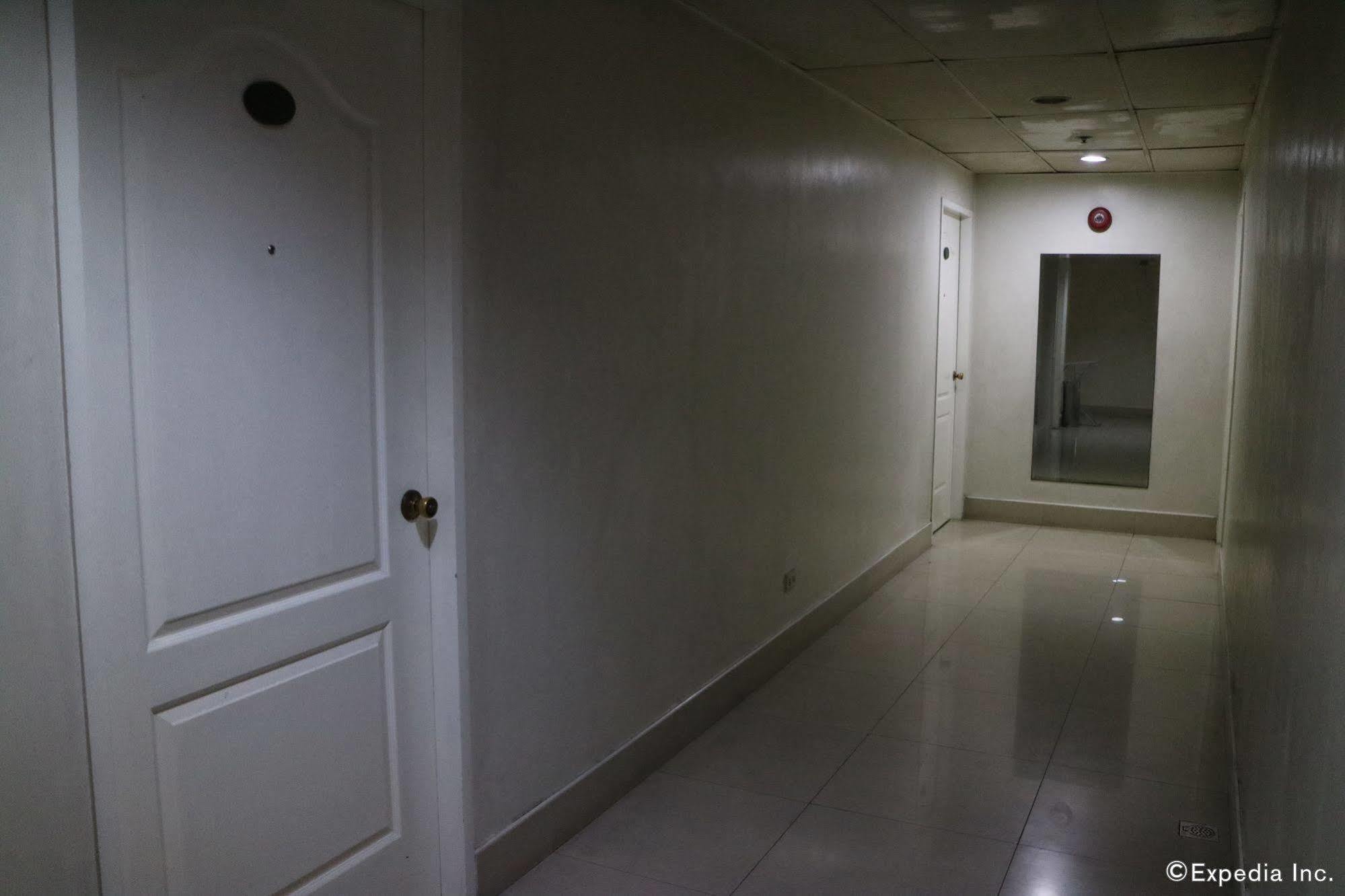 City Corporate Inn Iloilo City Ngoại thất bức ảnh